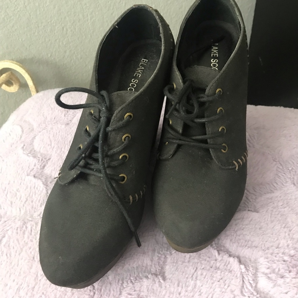 Blake Scott booties - Picture 2 of 3